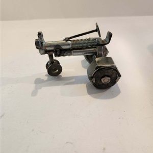 Metal tractor 5x3x4 2lb